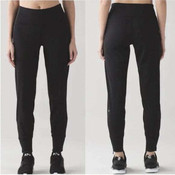 Lululemon Fresh Tracks Pants Womens Jogger with Ankle Zip Color Black Size 2 - Picture 1 of 5